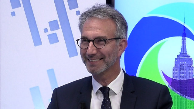 Eric-Lhomme-Eric-Lhomme-Renforcer-les-competences-et-l-engagement-dans-l-entreprise-7654.jpg