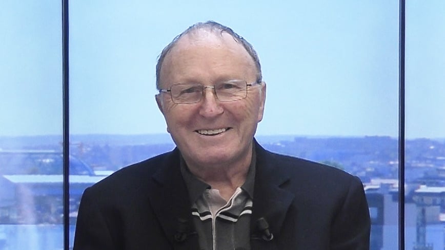 Gilles-Rotillon-Reduire-l-ecart-entre-salaire-brut-et-salaire-net-une-erreur-de-raisonnement--306352539.jpg