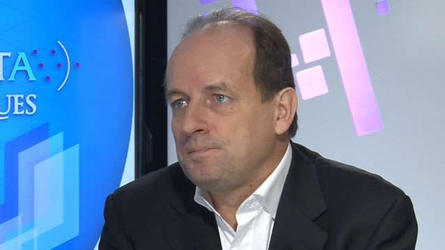 Laurent-Deslandres-Repenser-la-relation-client-sortir-du-pret-a-penser-4095.jpg