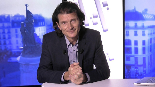 Olivier-Passet-OPA-Macron-et-sa-strategie-de-flexisecurite-le-triangle-infernal-6983.jpg