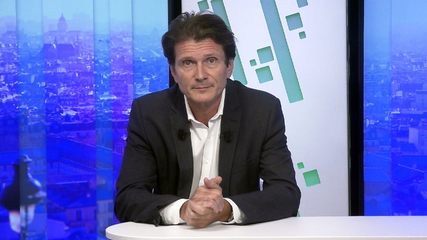 Olivier-Passet-Vers-une-economie-des-services-et-de-l-immateriel-c-est-faux--306348536.jpg