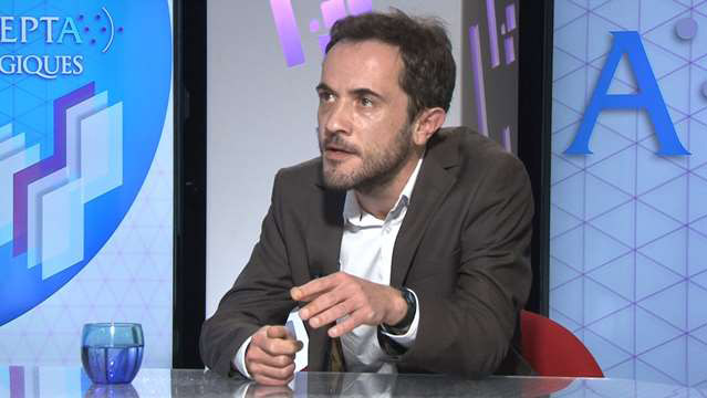 Thierry-Devars-Thierry-Devars-Le-modele-BFM-les-dangers-de-l-information-en-continu-5285.jpg