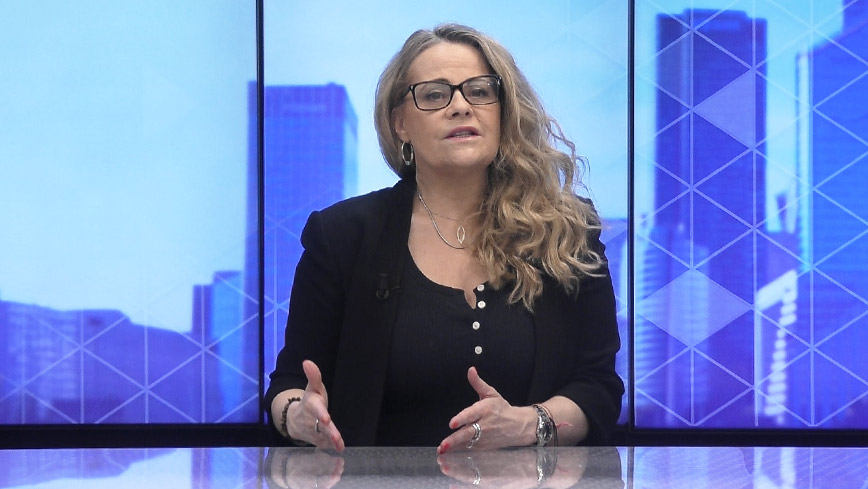 Virginie-Martin-Les-politiques-de-l-eloquence-au-media-porn-306351837.jpg